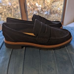 Anne Klein Elia Lug Sole Loafers in Black (New)
